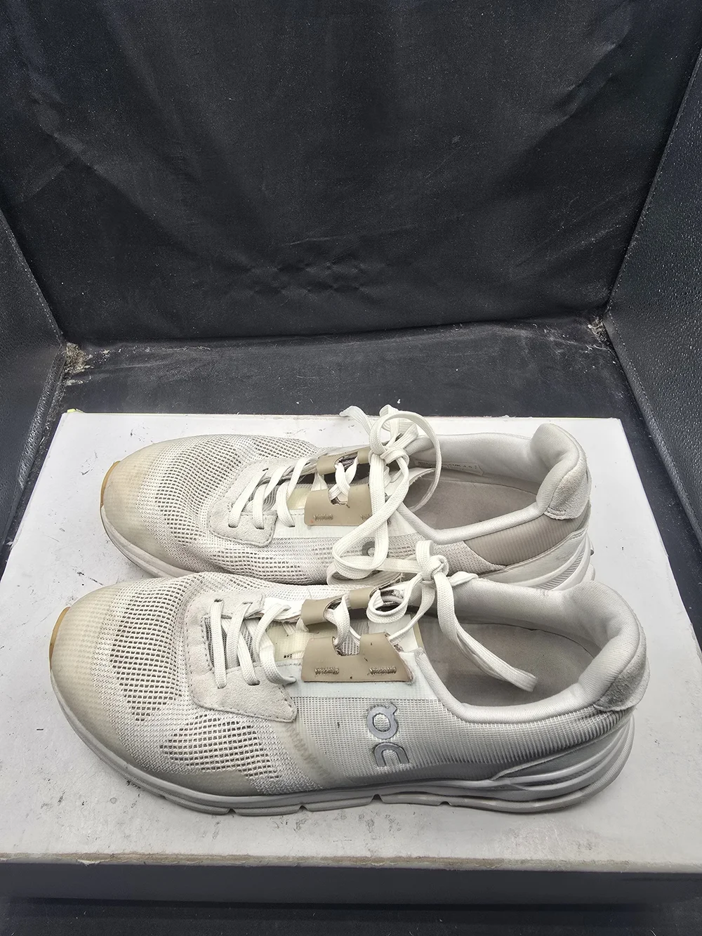 Women’s‎ White Athletic Sneakers - Lightweight Everyday Trainer